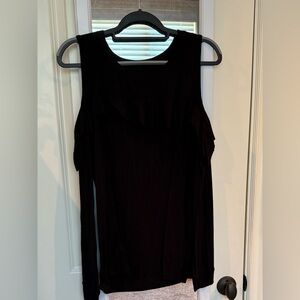 🖤 Eye Candy “Super Soft” Cold-Shoulder Ruffle Top – Size 1X 🖤